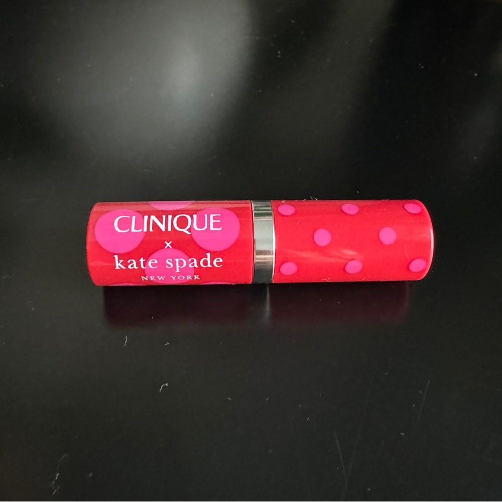 CLINIQUE - brand new 02 Bare pop lipstick
